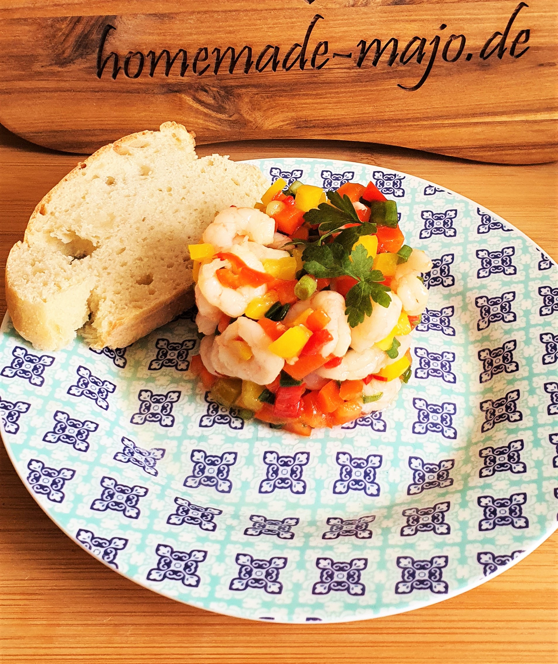 Pikanter Garnelen-Paprika-Salat eine kleine Vitaminbombe